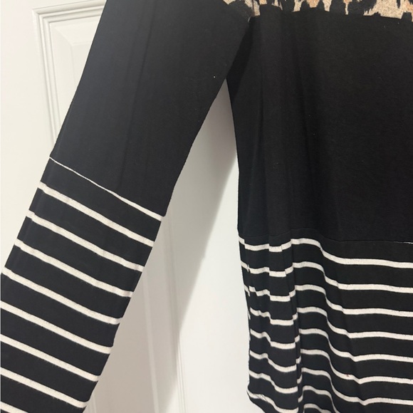 BiBi Black, White & Tan Mixed-Print Long Sleeve Tee - Picture 3 of 3